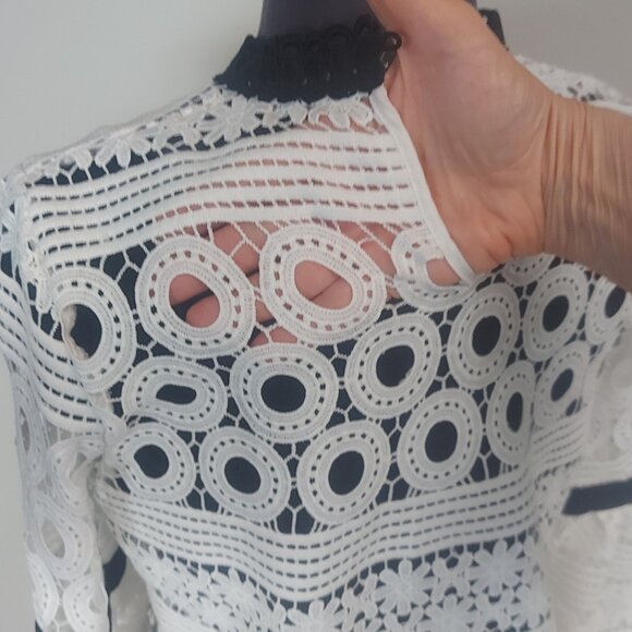 Cherish Cotton Lace Top/Blouse - Size S - Picture 9 of 10